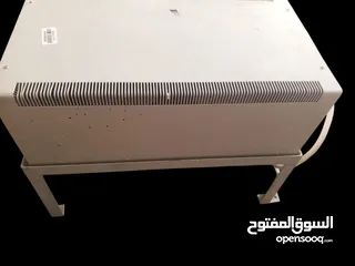  7 اجهزة تنظيم كهرباء عاليةVoltage Regulator القدره صناعه اسبانيه 10000 وات عدد 2 السعر للجهازين