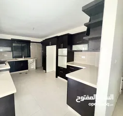  2 شقق للبيع في الريحان