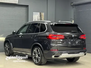  3 BMW X5 2022