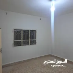  8 شقة غير مفروشة للإيجار المساحة 90 متر مربع غرفتين و حمام و مطبخ و غرفة معيشة و مدخل منفصل