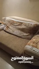  1 طقم كنب للبيع بسعر مغري