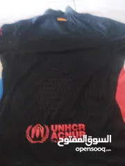  2 تي شيرت برشلونة الاسود الاحتياطي