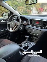  5 Kia sportage 2019 (2.0 L) only 50000KM single owner