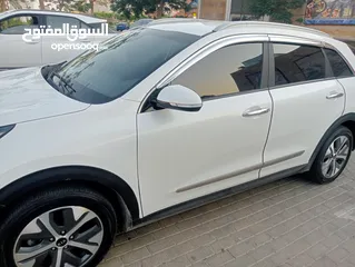  5 كيا نيرو كهرباء 2021