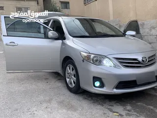  3 تويوتا كورولا