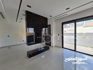  4 روف طابقي مع ترس للبيع في عبدون بمساحة اجمالية 450م