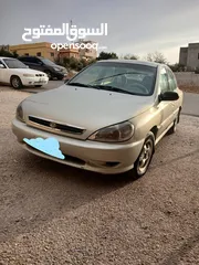  1 كيا ريو  موديل 2001 للبيع