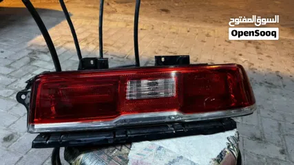  1 للبيع ليت خلفي جهة اليمين كامارو 2014-2015  For sale taillight passenger side for camaro 2014-2015
