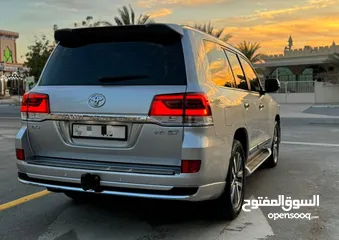  2 لاندكروزر VXR خليجي وكالة الموتر  2019 مطلوب :215 الف درهم