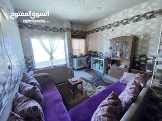  9 بيت للبيع طابق اول في أجمل مناطق ماحص (منطقة مطلة) المساحة300متر