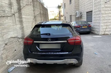  4 مارسيدس Mercedes Benz gla 200 2018 مع فتحة بانوراما