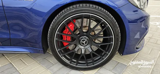  10 Mercedes AMG C63S Coupe – 100% Accident and Flood Free! – Almost Brand New!