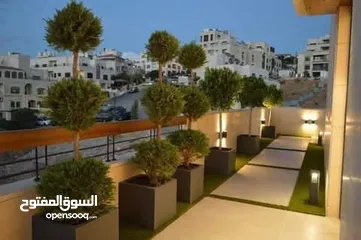  10 تنسيق حدائق