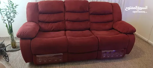  3 طقم ريكلاينز بحاله جيده