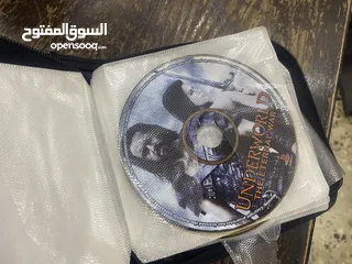  7 حاله ممتازه ابلايشتيشن 1 شغال مع سيديات عدد 150 شغالات العاب نادره وقديمه ايادي تحكم اصليه كاملا