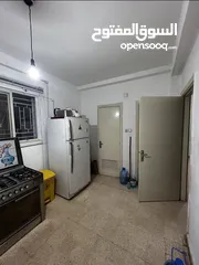  8 One bedroom in an apartment