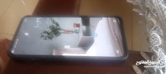  5 أجهزة وهواتف