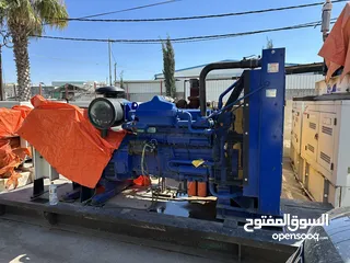  3 مولد كهرباء 380 KVA شغال مكفول