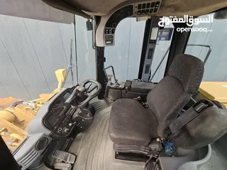  16 لودر كاتربلر 966H بحالة ممتازة للبيع بسعر مغري