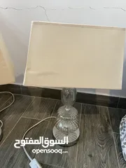  1 Table lamp اضاءة جانبية للطاولة