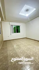  5 شقة للبيع مع مطبخ راكب الحي الجنوبي منطقة الرابية.                            ..
