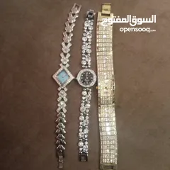  1 ساعات نسائيه مميزه ماركات متعدده