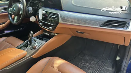  8 للبيع أو البدل  BMW 530e M 2019 فخامة الهايبرد بتجهيزات مميزة!