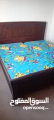  2 تخت خشب مجوز
