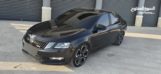 5 سكودا اوكتافيا اتوماتيك ماتور 2000