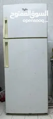  2 ثلاجه بحاله جيده جدا Very good refrigerator