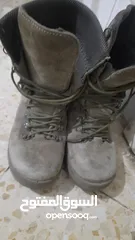  3 بسطار نمرة 39 لون اخضر زيتي
