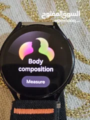  10 ساعة ذكيه من نوع سامسونج جالكسي ووتش 5  بحاله ممتازه مع الشاحنgalaxy watch 5