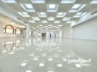  1 office space in prime location in Al Khuwair!!OMR 750 only!!