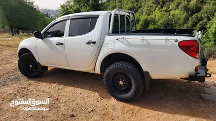  5 ميتسوبيشي L200 2015