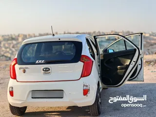  14 للبيع كيا بيكانتو 2014  لون ابيض مميزة جدا