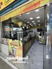  1 محطة مياه و مطعم شاورما و سناك