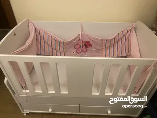  2 تخت بيبي بحاله الجديد