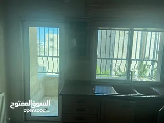 7 شقة للإيجار