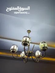  2 ثريات  لون ذهبي مميز