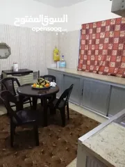  5 شقة للبيع في جبل التاج بالقرب من مطعم الميادين