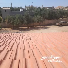  2 قرميد للبيع كامل مع الحديد والباب