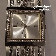  13 ساعات نسائيه