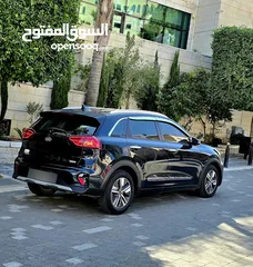  3 كيا نيرو هايبر 2021