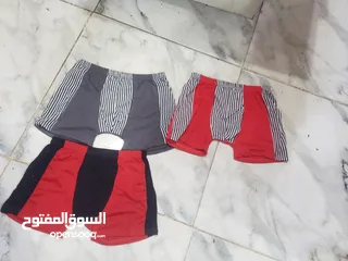  1 عرطه بكسرت. رجالي سعر درزن 2500الكميه 100درزن