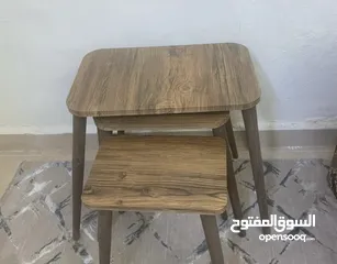  2 طاولات وسط بحالة ممتازة للبيع