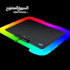  2 mouse pad Redragon RGB المميزة لسلاسة الماوس والاستخدام المريح والشكل الرائع