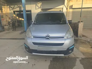  3 ستروين بارلنجو 2016 للبيع