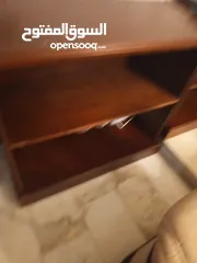  1 اثاث. مكتب. للبيع.   مستعمل.     لاصحاب. المكاتب.      بحال. جيد. جدا.