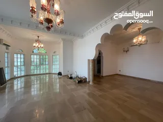  2 7 BR Villa In Shatti Al Qurum For Rent