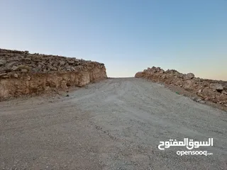  3 قطع اراضي للبيع كاش واقساط شرق عمان